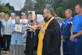 Настоятель храма Воскресения Христова г.Кричева протоиерей Сергий Коростелев благословил начало сбора хлебного урожая в Кричевском районе
