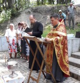 Водосвятный молебен на Понтелеимоновском источнике в Костюковичском районе