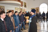 «За други своя». В Кричеве священник благословил новых призывников в Вооруженные Силы Беларуси