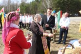 В Чаусском районе священник благословил начало весенне-полевых работ