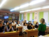 В Климовичах,в рамках программы “ШАГ- Школа активного гражданина”, со школьниками поговорили о семейных ценностях