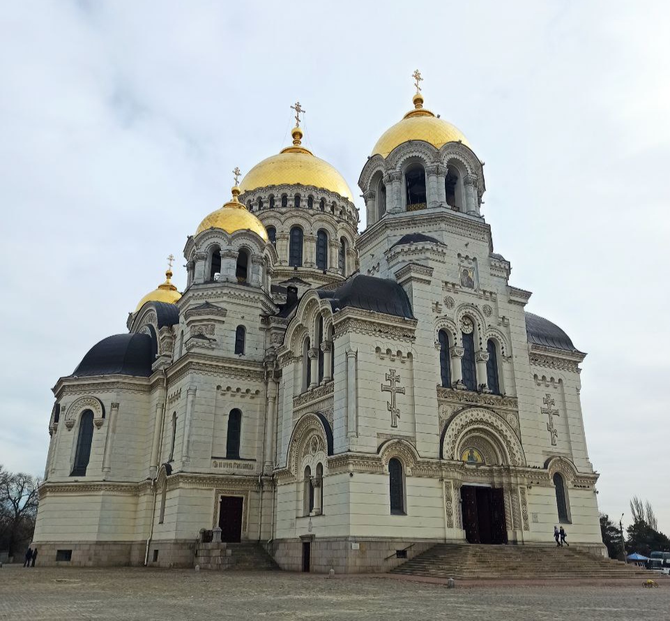 В Патриаршем Вознесенском соборе г.Новочеркасска открылась выставка  Могилевской епархии «Царская Семья. Восхождение»