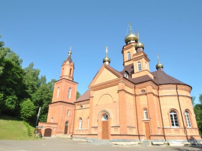 В праздник Святой Пятидесятницы архиепископ Софроний соверши богослужение в Свято-Троицком храме в Полыковичах