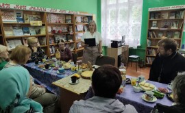 В Барсуковской сельской библиотеке Климовичского района отметили День семьи, любви и верности
