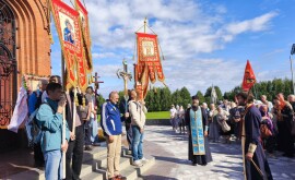 Состоялся крестный ход, посвященный Божией Матери и Ее иконе Барколабовской